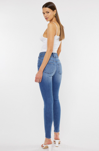 Della Super Skinny Jeans