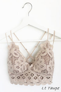 Curvy Lace Bralette