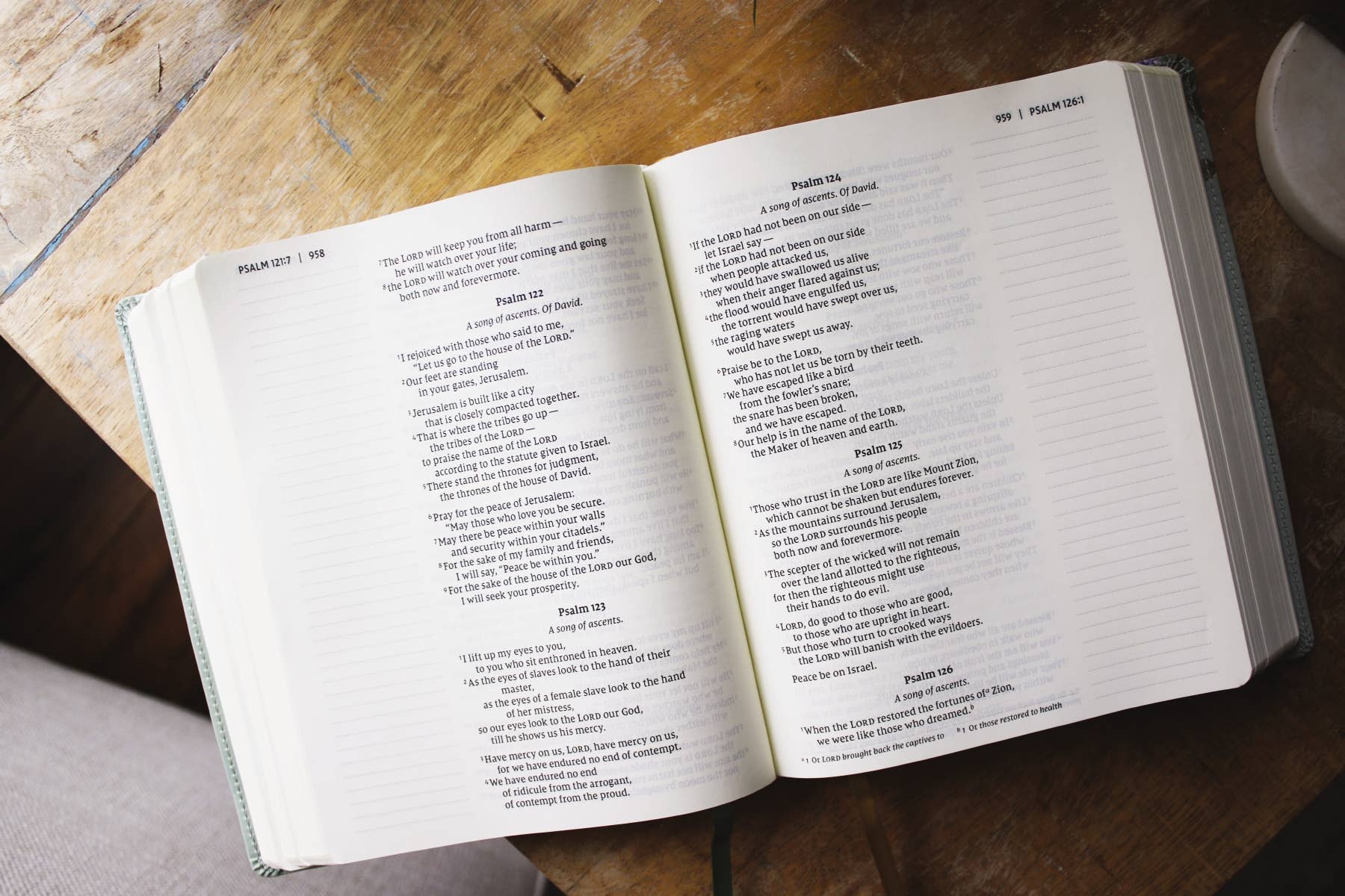 NIV Artisan Bible - Sage Floral