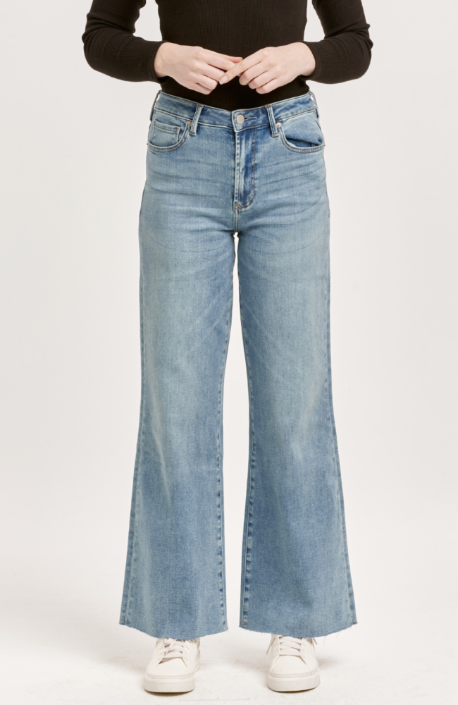 Fiona Jeans in Artic Denim