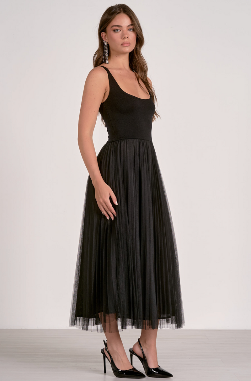Evangeline Black Dress