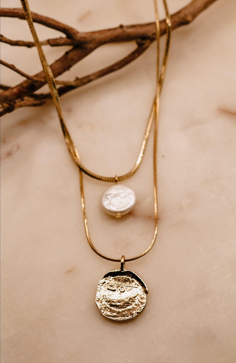 Hammered Coin & Pearl Necklace Set
